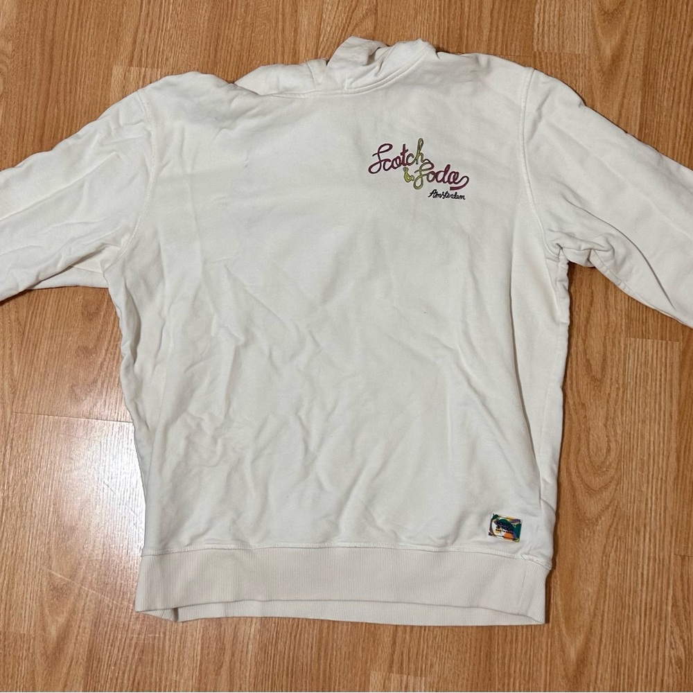 Scotch & Soda White Crewneck Sweater with Ribbed Cuffs